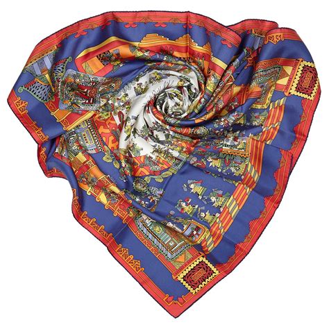 foulard hermes bleu marine|Foulard Hermès pour femme .